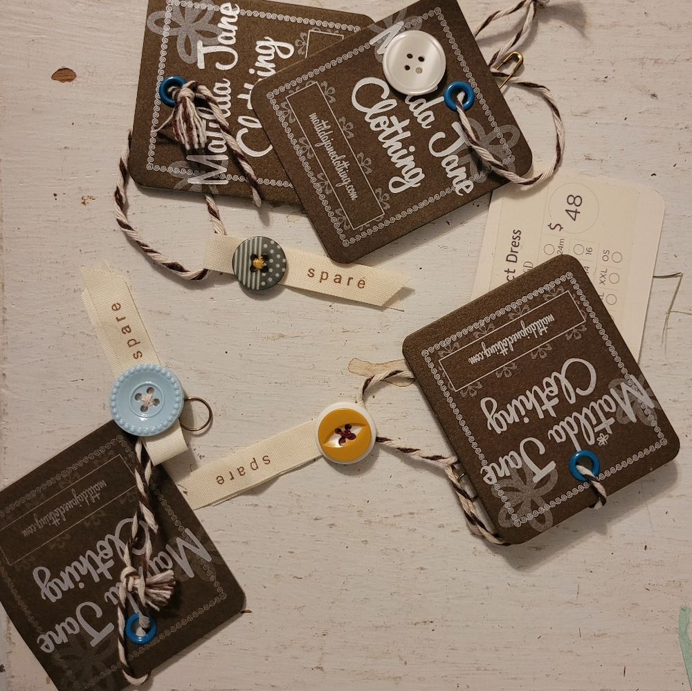 Matilda Jane buttons